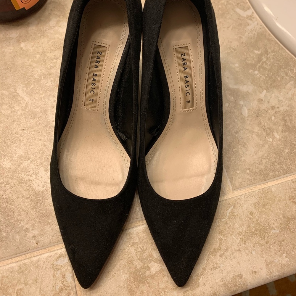 Zara pointed high heels